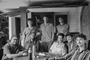 sapocaya table bw @manon spanoudis.