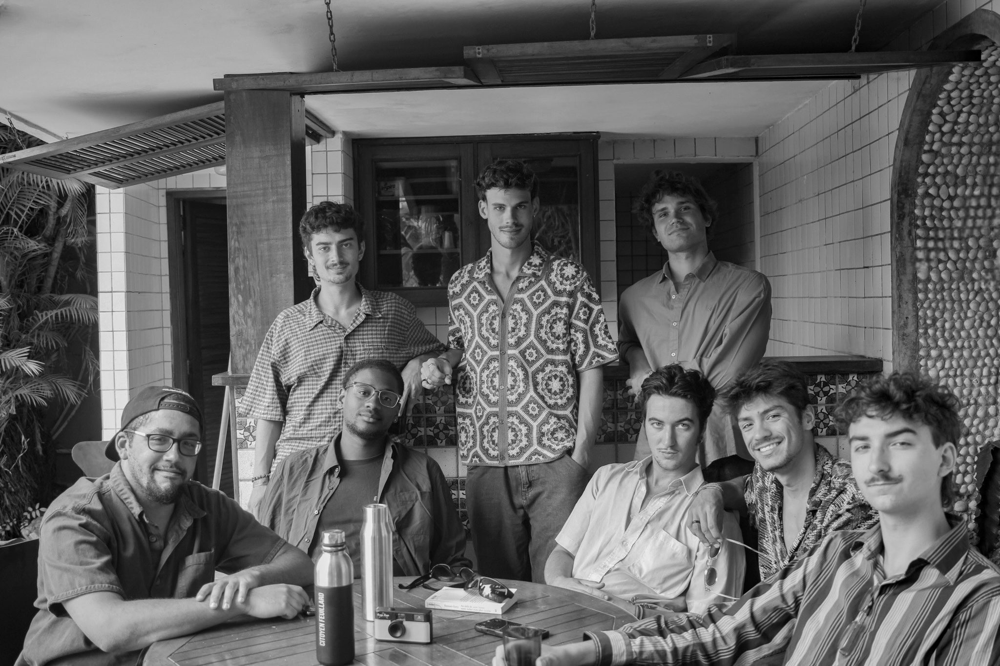 sapocaya table bw @manon spanoudis.